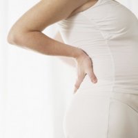 Что делать если при беременности болит поясница?